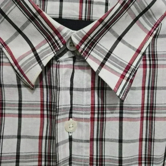 Rocawear Men's Long Sleeve Button Down White w Red and Black Plaid - 2X Large - Picture 5 of 8